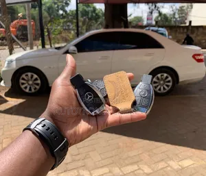 Mercedes E250 Duplicate Keys and Programming