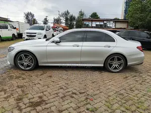 Mercedes-Benz E240 2018 Silver
