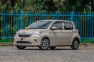 Toyota Passo 1.0 FWD 2019 Beige