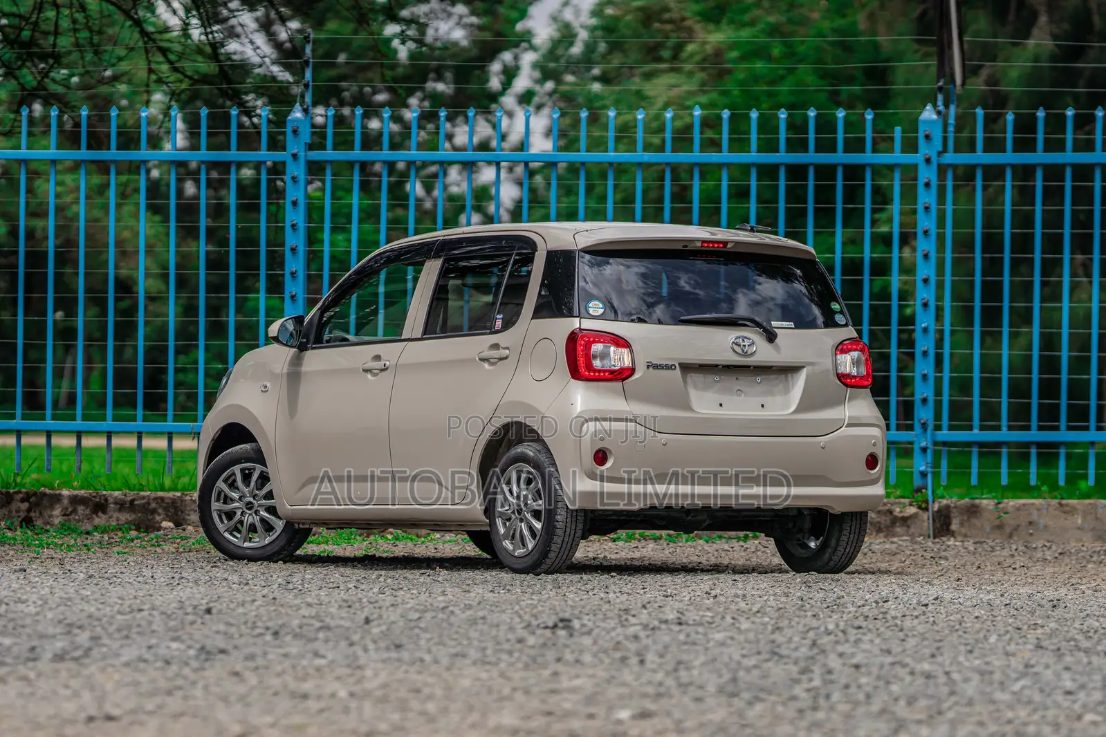 Toyota Passo 1.0 FWD 2019 Beige