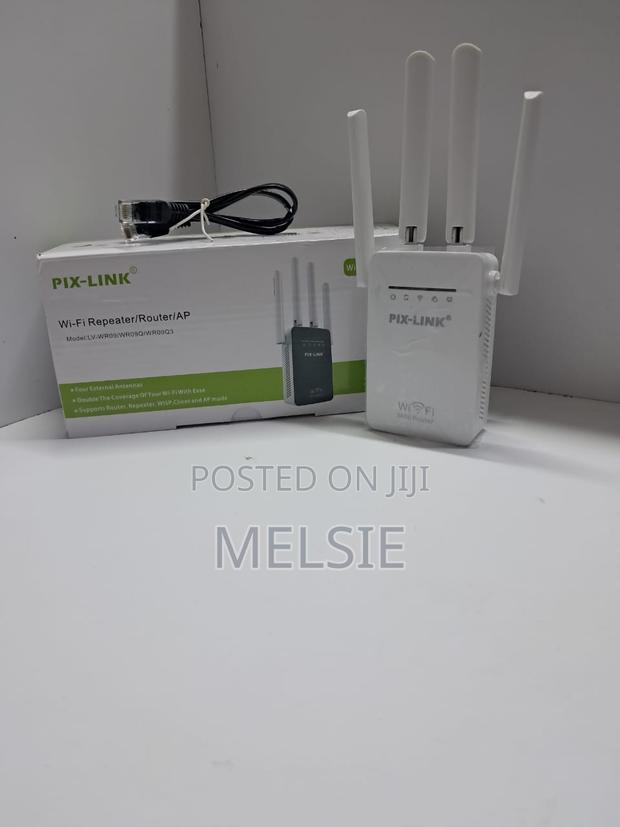 Wireless-N Technology 300mbps4 High-Gain Antennas for Wider Coverage - main view
