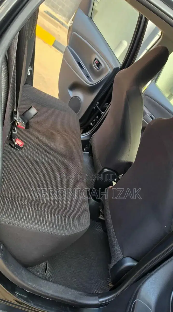 Toyota Vitz 2008 Black