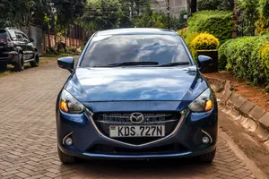 Mazda Demio 2017