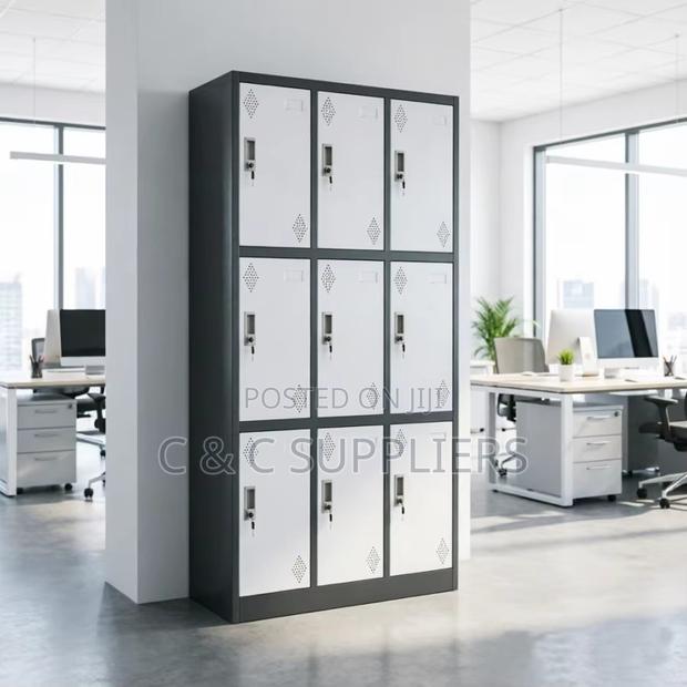 Metallic 9 Locker Cabinet. - thumbnail 9