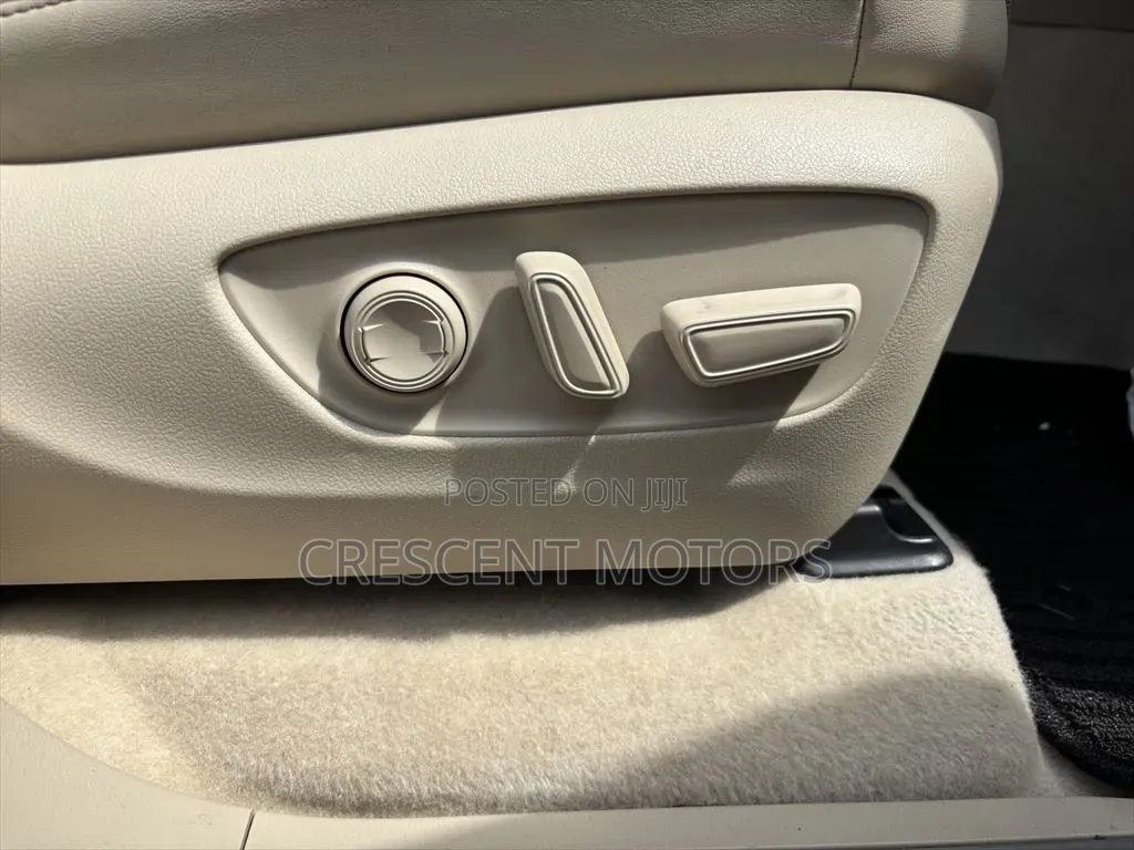 New Toyota Land Cruiser 2024 Gray