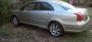 Toyota Avensis 2.0 VVT-i Sol 2006 Silver