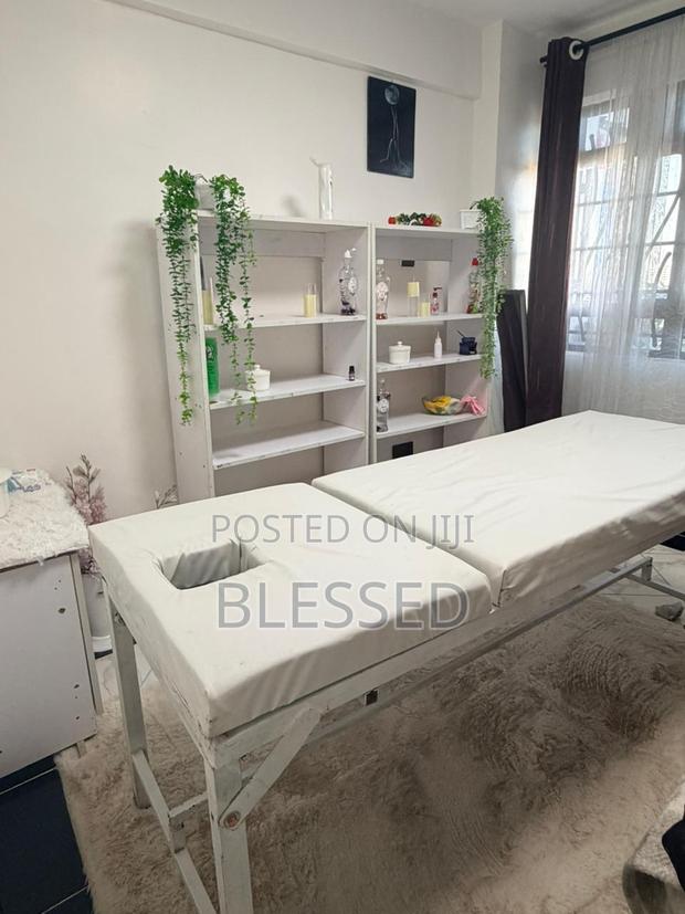 Massage Bed - thumbnail 4