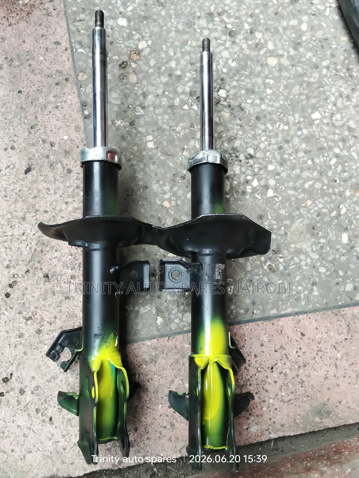 Original Kyb Ex Japan Nissan Tiida Front Shock Absorbers Available