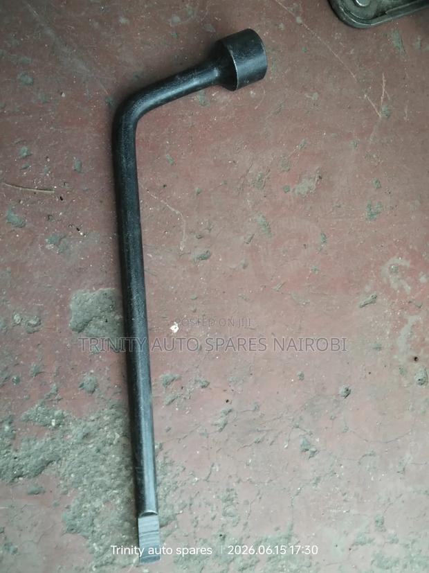 Original Ex Japan Wheel Spanner Available - thumbnail 3