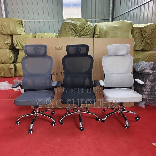 White Ergonomic Seat With Flipping Up Armrest - thumbnail 5
