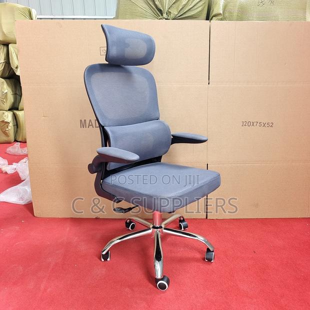 White Ergonomic Seat With Flipping Up Armrest - thumbnail 7