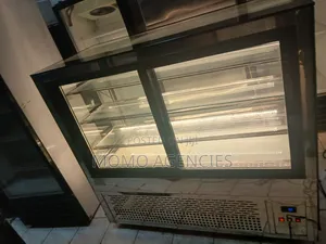 Cake Display Counter 5ft