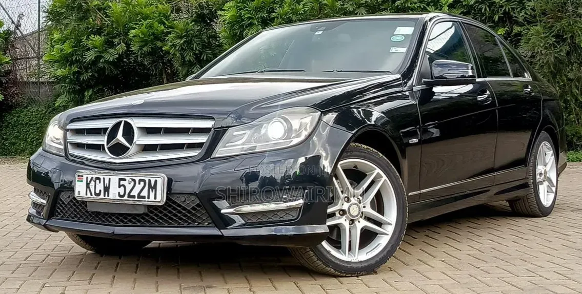 Mercedes-Benz C200 2012 Matt Black