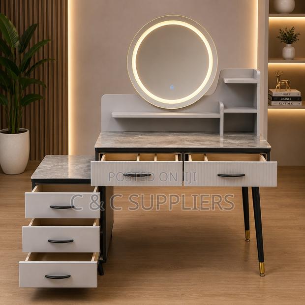 Dressing Table - thumbnail 3