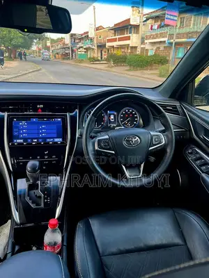 Toyota Harrier 2019 Black