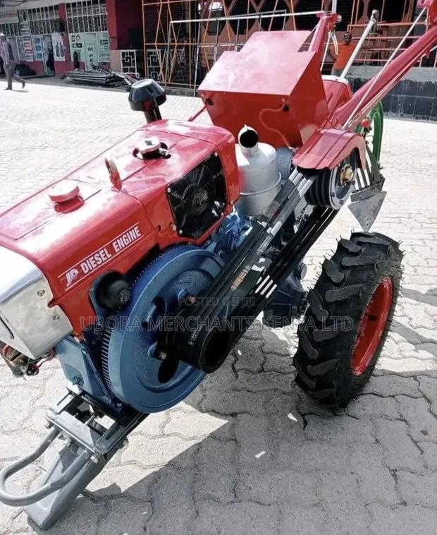 Heavy-Duty Diesel Walking Tractor Machine 16hp - main view