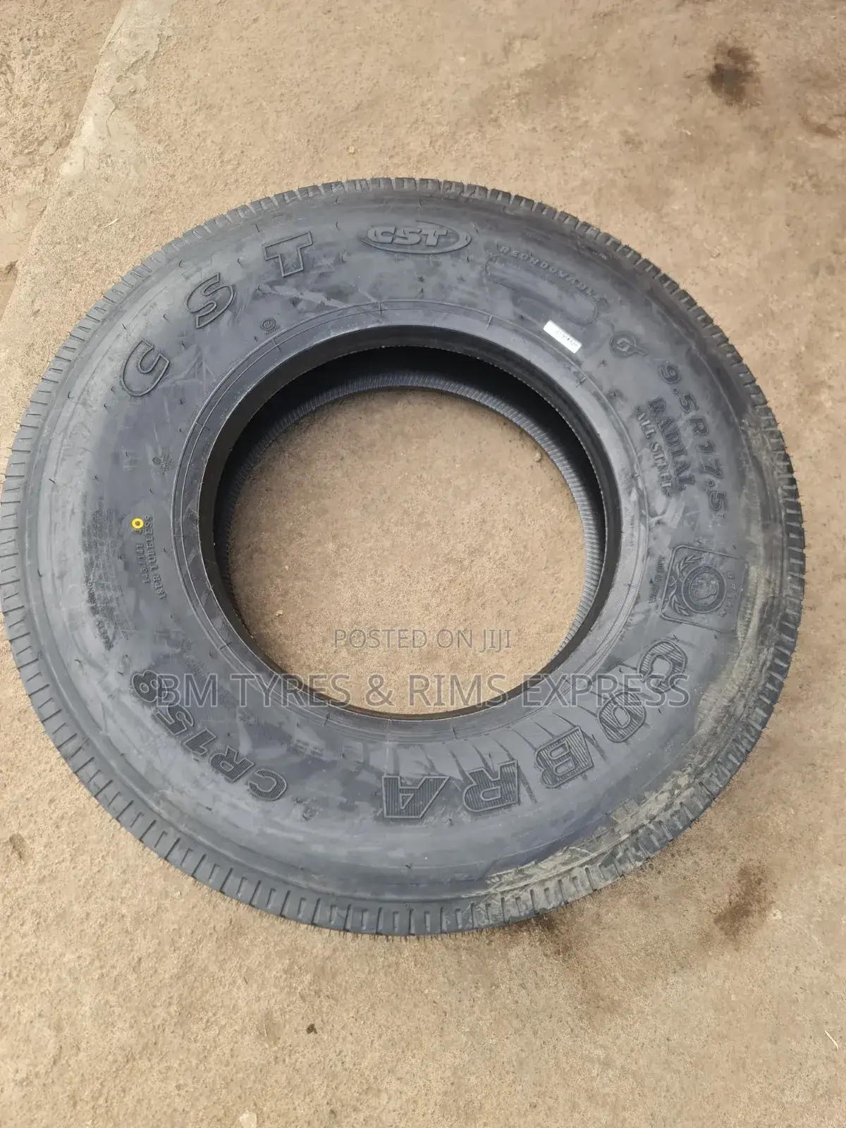 9.5 R17. 5 CST Tires (Cr 158)
