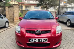 Toyota Auris 2007 Red