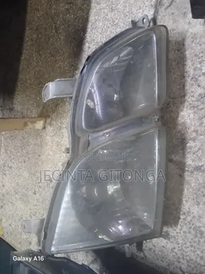 Toyota Gaia Old Model Headlight