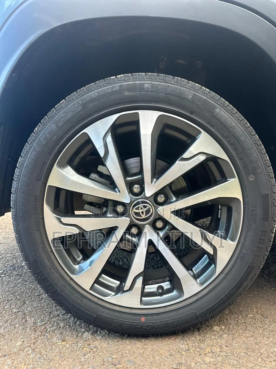 Toyota Corolla Cross 2022 Blue