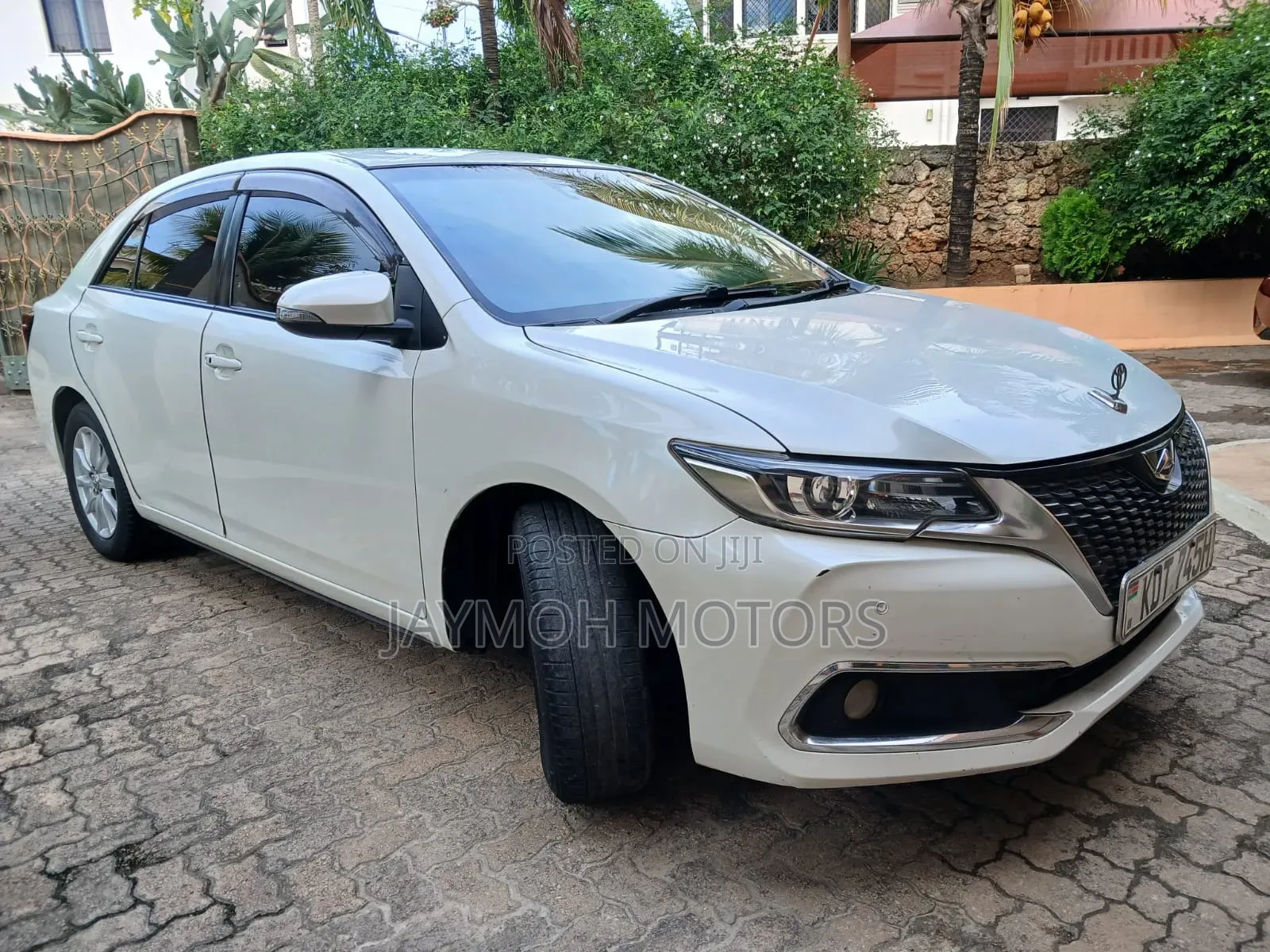 Toyota Allion 2017 Pearl
