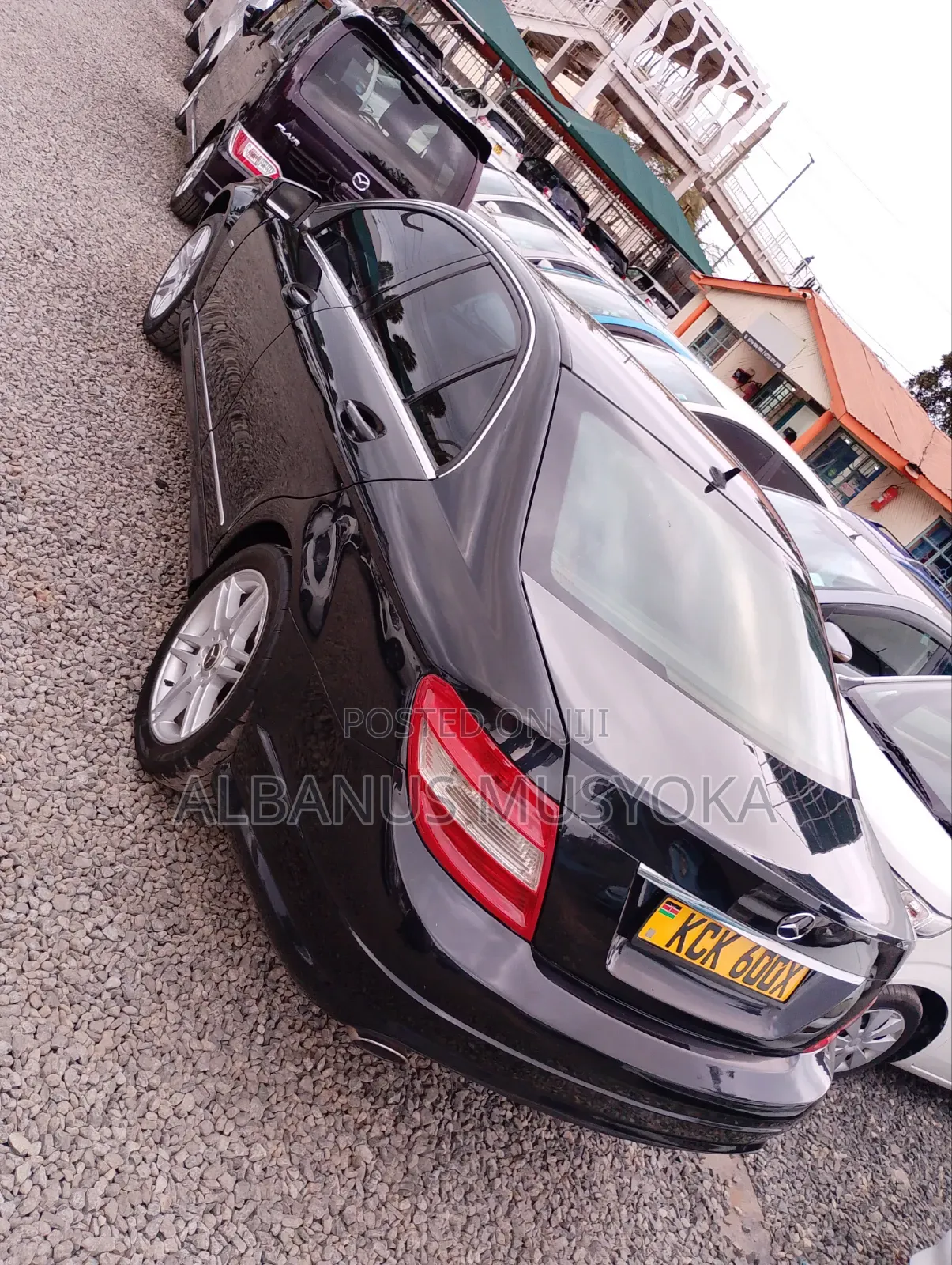 Mercedes-Benz C200 2009 Black