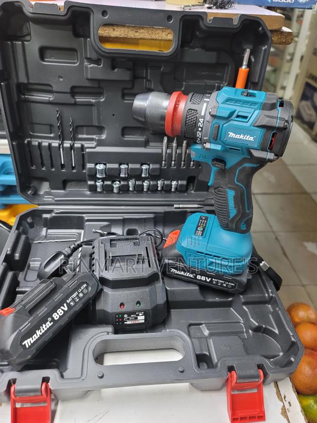 Makita Cordless Brushless Drill 88v - thumbnail 2