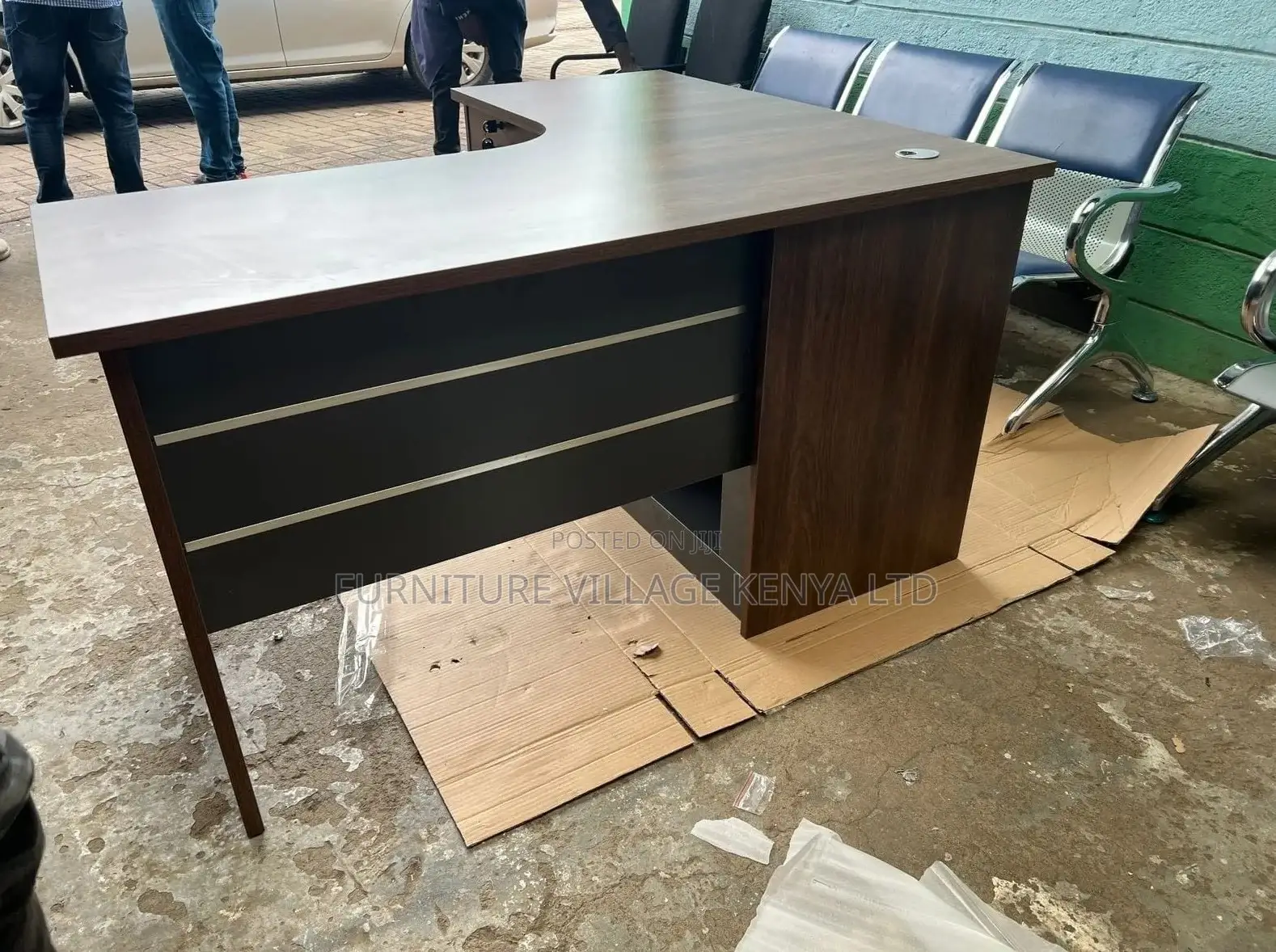 4.59ft L-Shaped Executive Office Desk