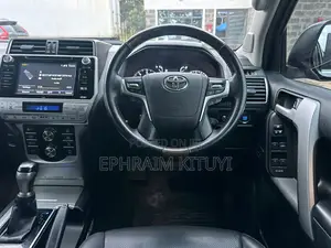 Toyota Land Cruiser Prado 2018 Silver