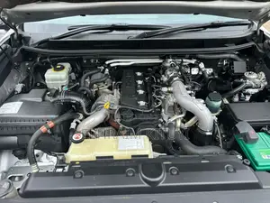 Toyota Land Cruiser Prado 2018 Silver