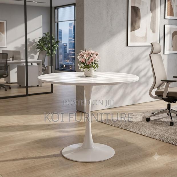 Coffee Table; Round Edge Marble Coffee Table