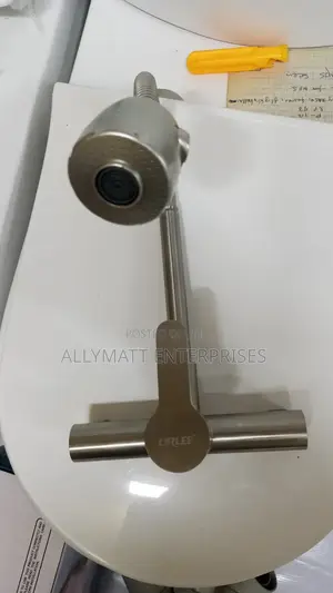 Flexible Wall Mixer Tap