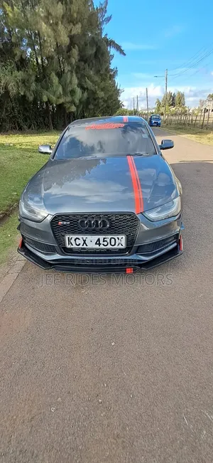 Audi A4 2.0T Tiptronic 2013 Gray