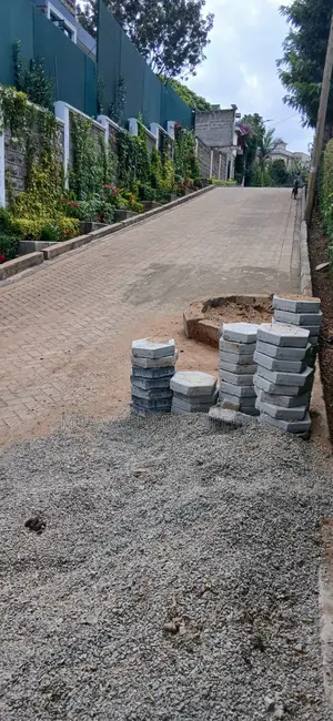 Prime 1⁄4 Acre Plot for Sale – Kerarapon Drive