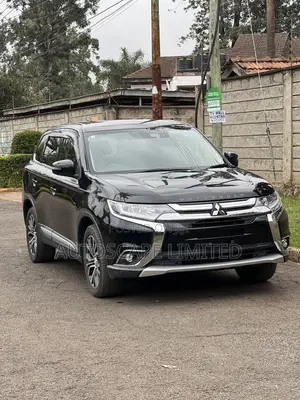 Mitsubishi Outlander 2018 Gray
