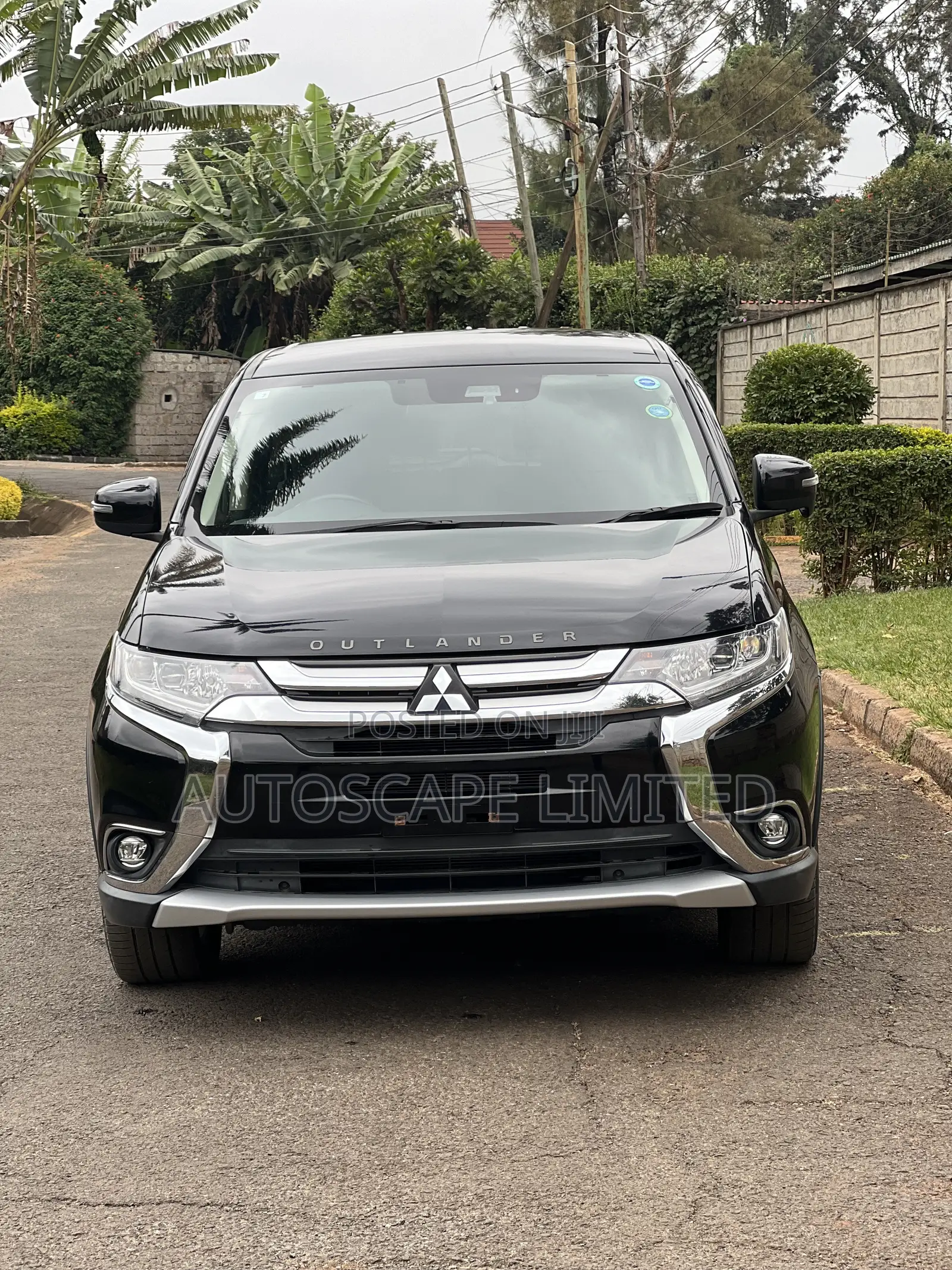 Mitsubishi Outlander 2018 Gray