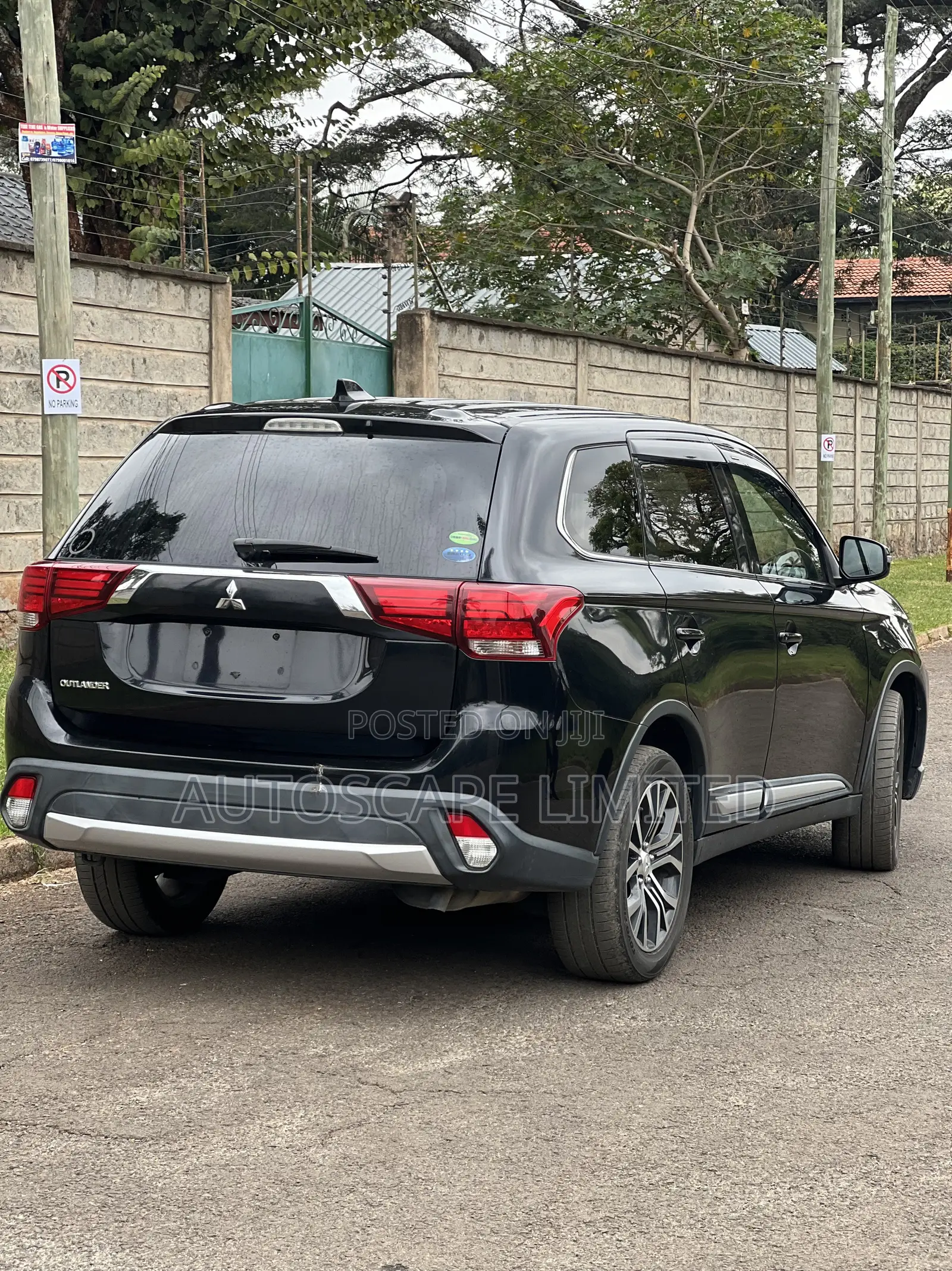 Mitsubishi Outlander 2018 Gray