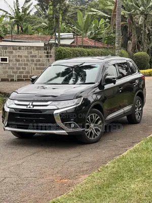 Mitsubishi Outlander 2018 Gray