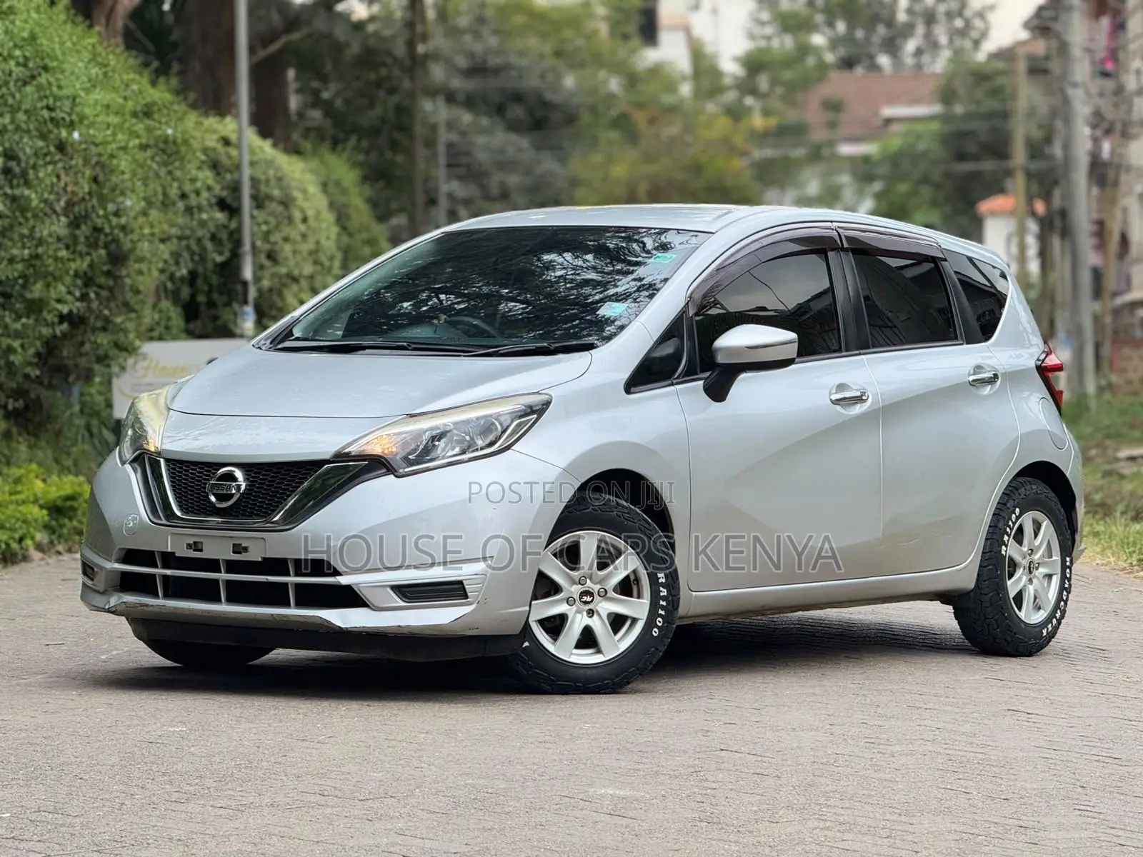 Nissan Note 2018 Silver