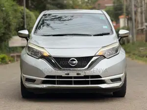 Nissan Note 2018 Silver