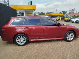 Subaru Legacy 2013 Red