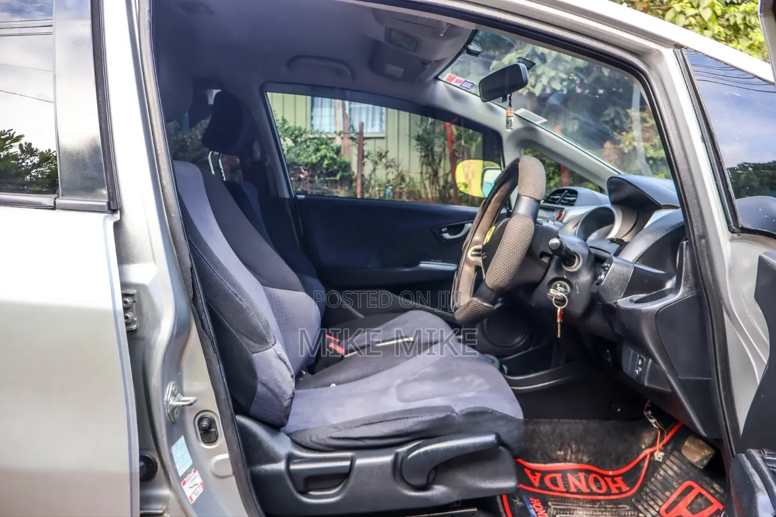 Honda Fit 2010 Silver