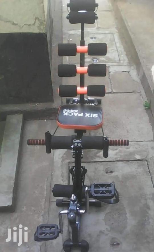 Six Pack Trainer With Wheels