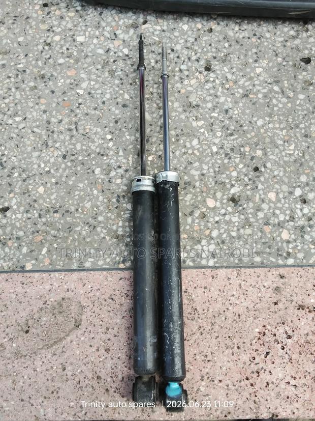 Original Kyb Ex Japan Nissan Latio Rear Shock Absorbers Available - thumbnail 2