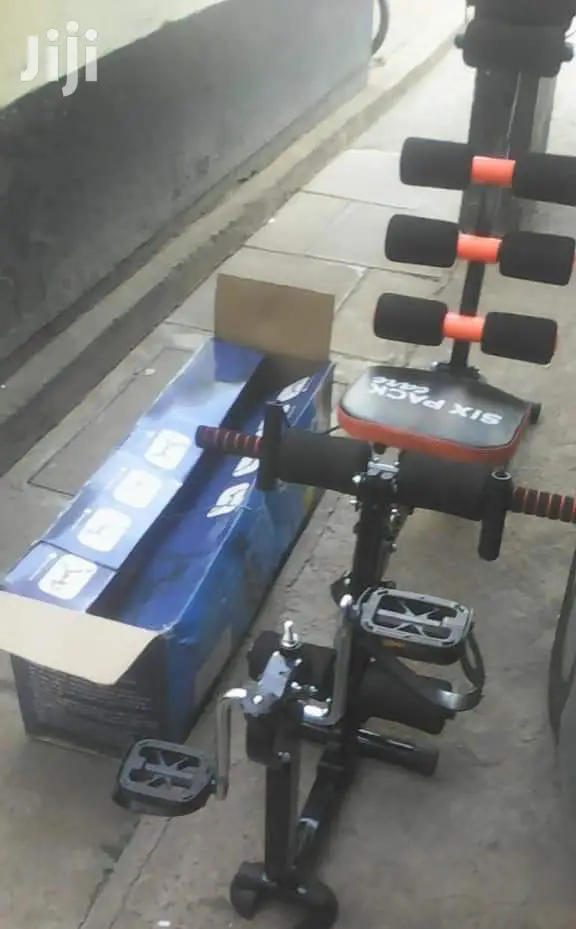 Six Pack Trainer With Wheels