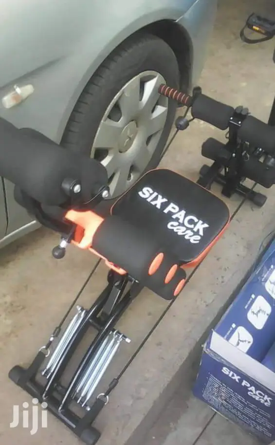 Six Pack Trainer With Wheels