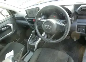 Toyota Raize 2020 Blue