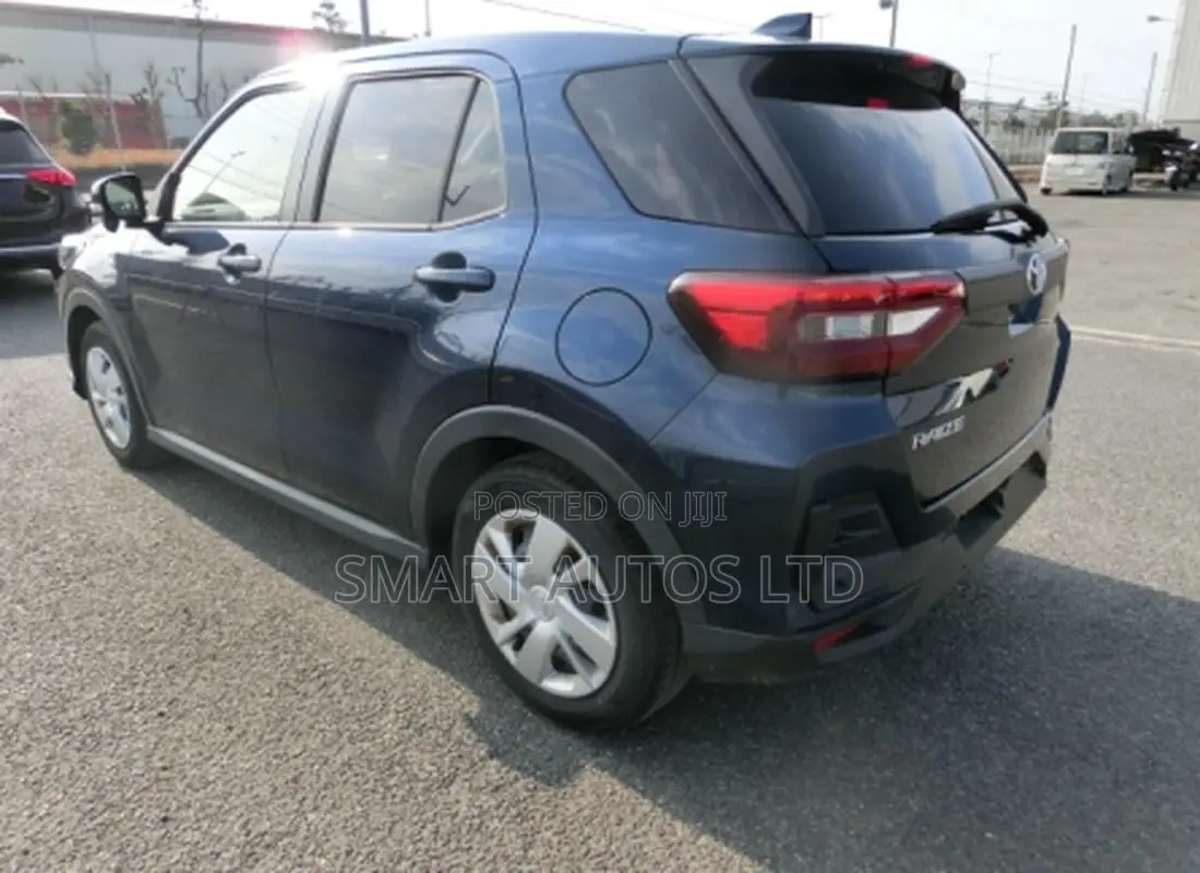 Toyota Raize 2020 Blue
