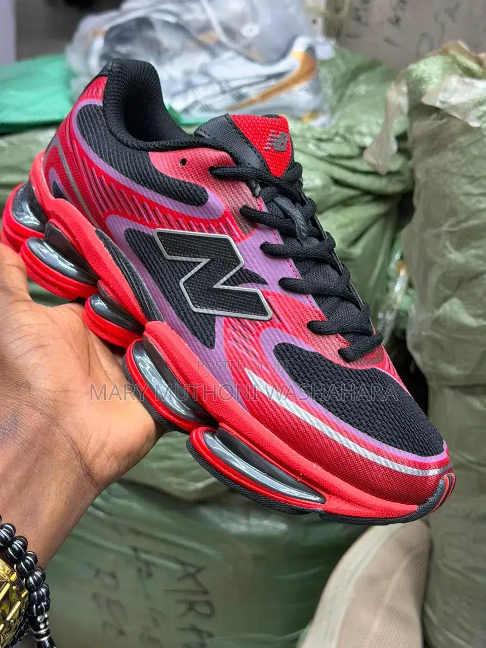 New Balance 2000