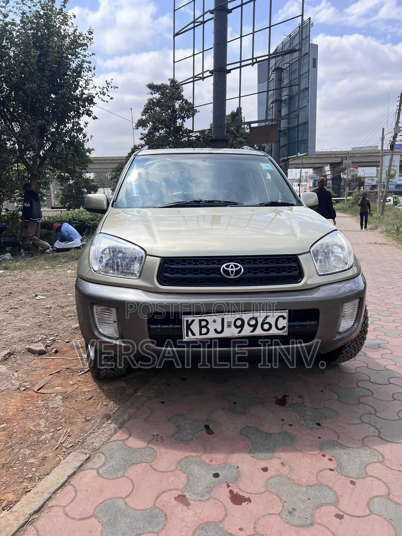 Toyota RAV4 2005 Gold